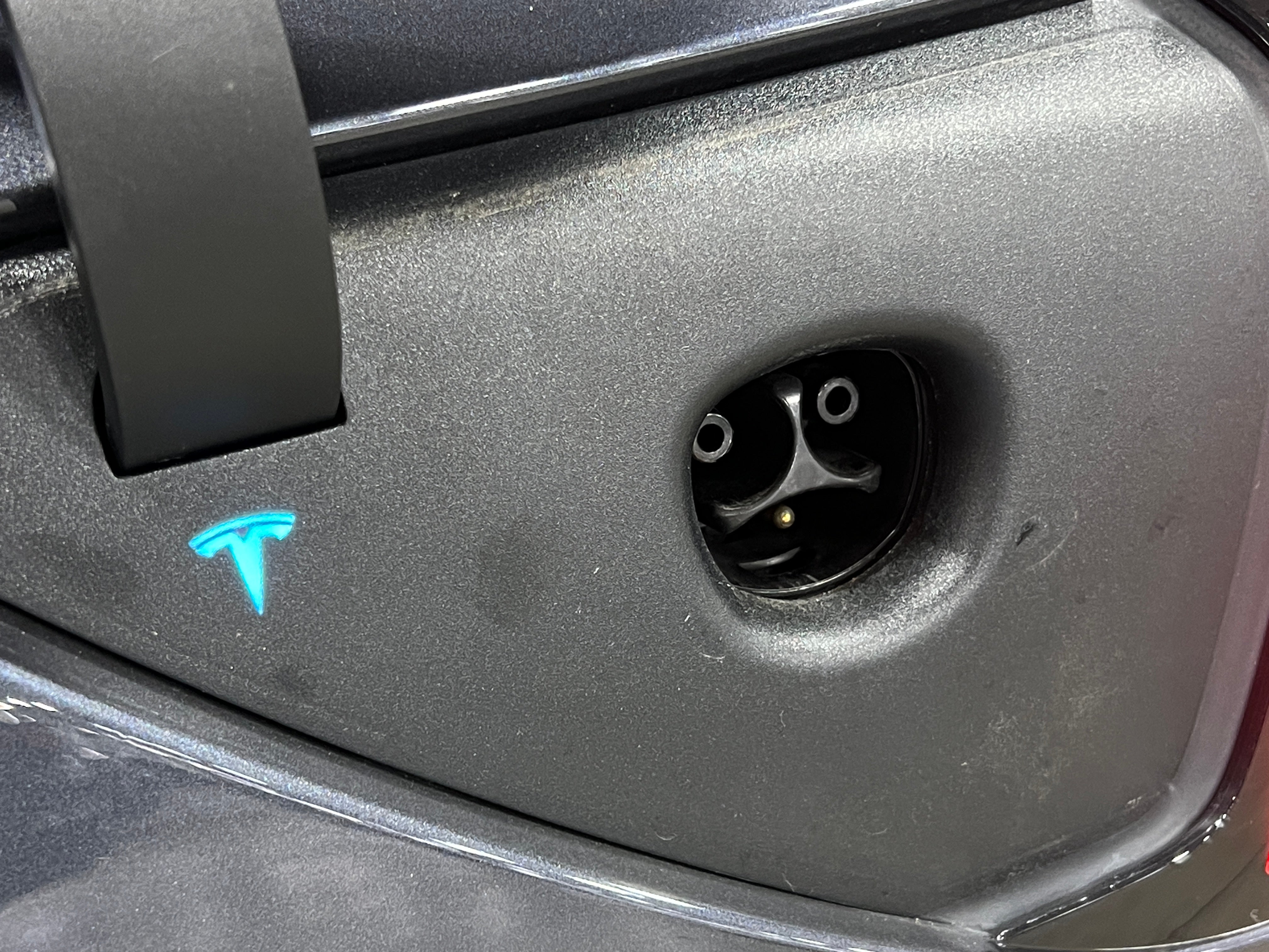 tesla model 3 2018 5YJ3E1EB9JF128965 image tesla model 3 2018 5YJ3E1EB9JF128965 image